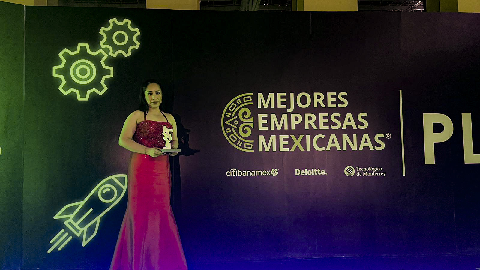 Grupo Lucava Recibe Por 8° Año Consecutivo El Premio A Una De Las Mejores Empresas Mexicanas 0131